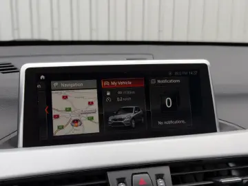 BMW X1 SDRIVE Navi Camera Încălzire Front Assist - Garanție-