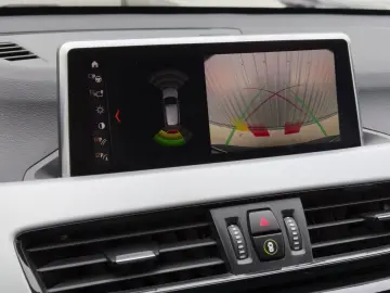 BMW X1 SDRIVE Navi Camera Încălzire Front Assist - Garanție-