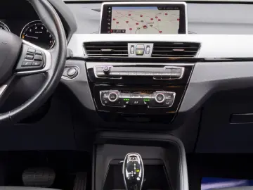 BMW X1 SDRIVE Navi Camera Încălzire Front Assist - Garanție-