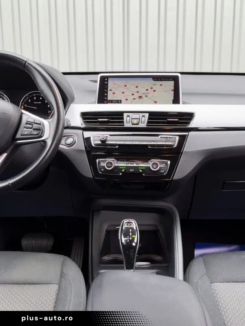 BMW X1 SDRIVE Navi Camera Încălzire Front Assist - Garanție-