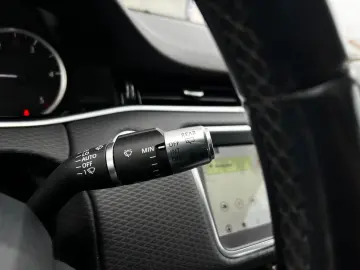 Land-Rover Range-Rover-Evoque Gen-Ii-2019