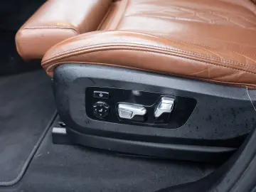 X7 xDrive 40i FACEL. SoftClose Ventilation Massage 360