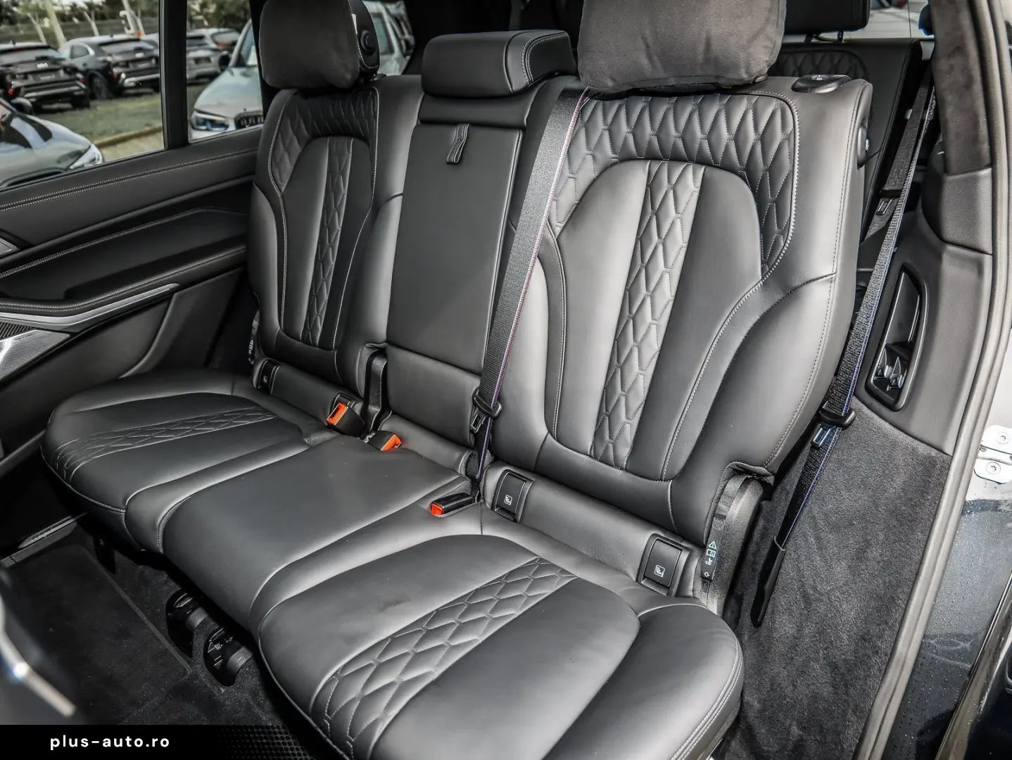 X7 xDr40d MSp HUD Bowers&W Massage Ventilation SoftClose 360