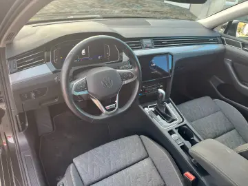 Passat Variant 2.0 TDI DSG 4MOT Busi.  AHK Virtu