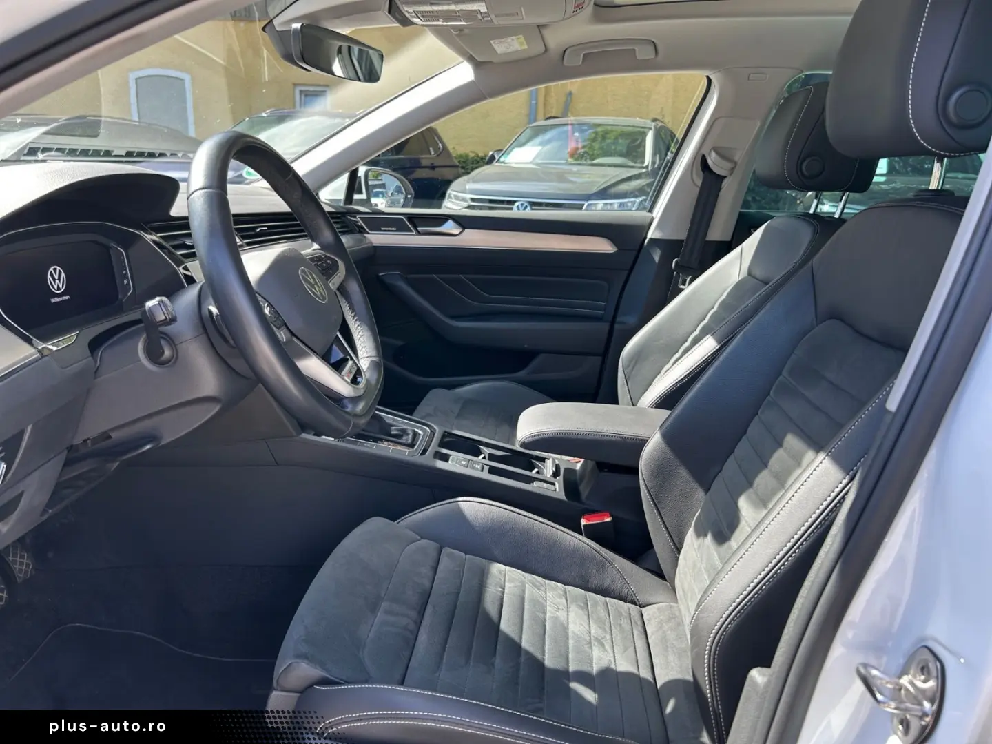 Passat Variant 2.0 TDI DSG 4M Elegance AHK Pano