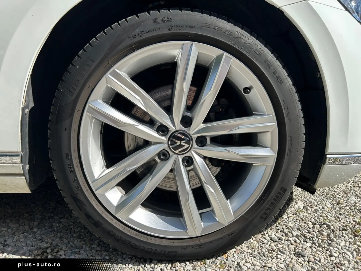 Passat Variant 2.0 TDI DSG 4M Elegance AHK Pano