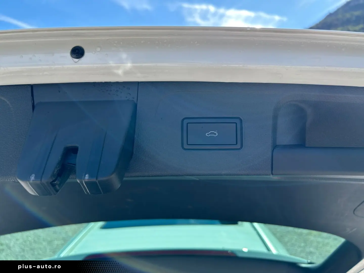 Passat Variant 2.0 TDI DSG 4M Elegance AHK Pano