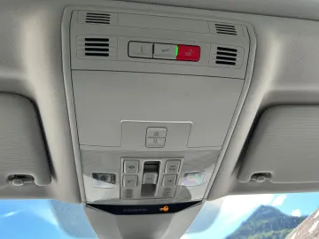 Passat Variant 2.0 TDI DSG 4M Elegance AHK Pano