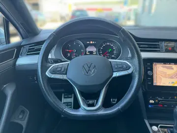 Passat Variant Elegance 2.0TDI 4M R-LINE PANO