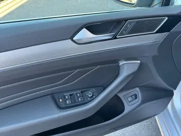 Passat Variant Elegance 2.0TDI 4M R-LINE PANO