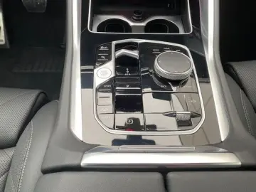 X6 xDr30d MSp SkyLounge SoftClose Massage Ventil AirSusp 360