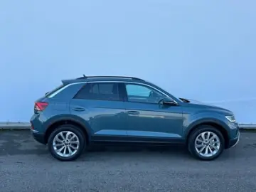 VW T-Roc Advanced 1.0 TSI