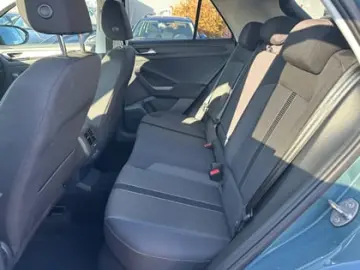 VW T-Roc Advanced 1.0 TSI