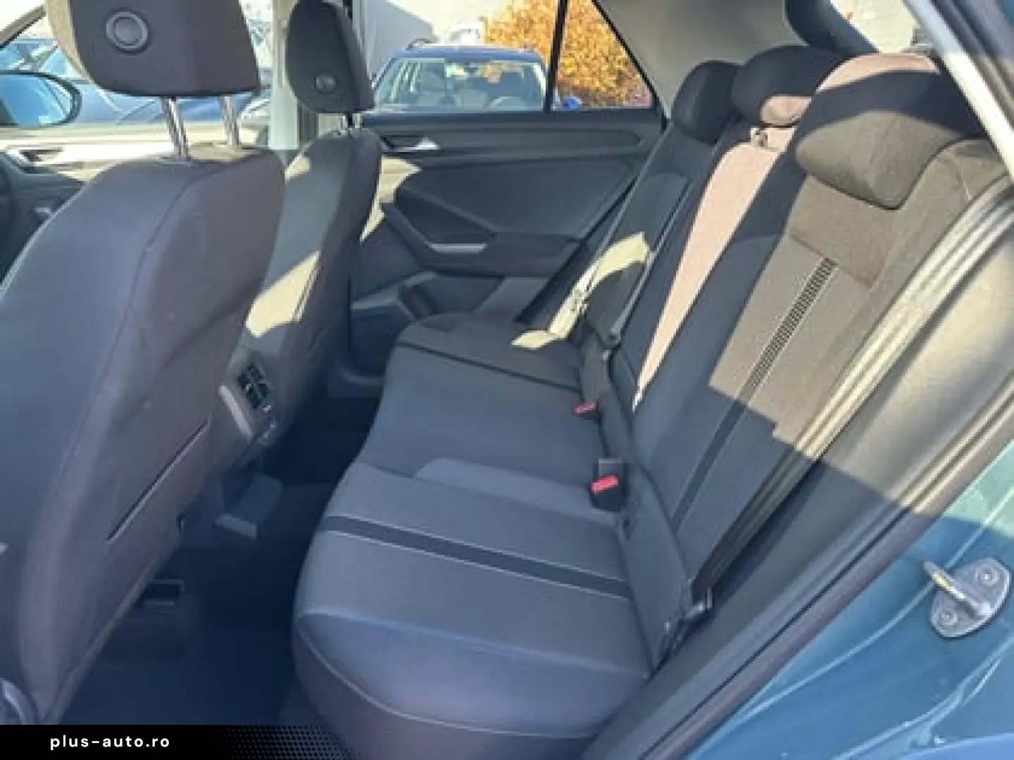 VW T-Roc Advanced 1.0 TSI