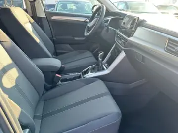 VW T-Roc Advanced 1.0 TSI