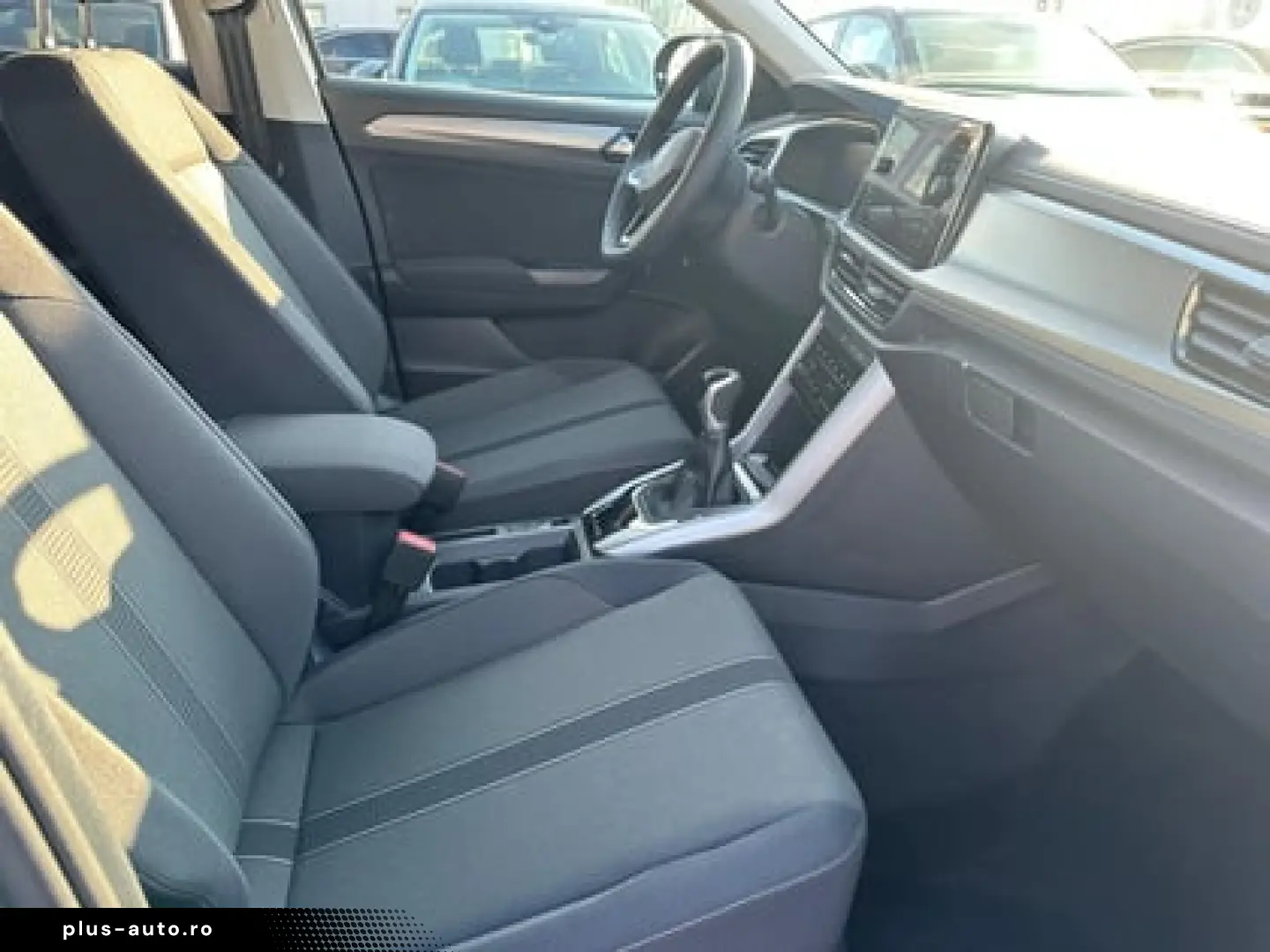 VW T-Roc Advanced 1.0 TSI