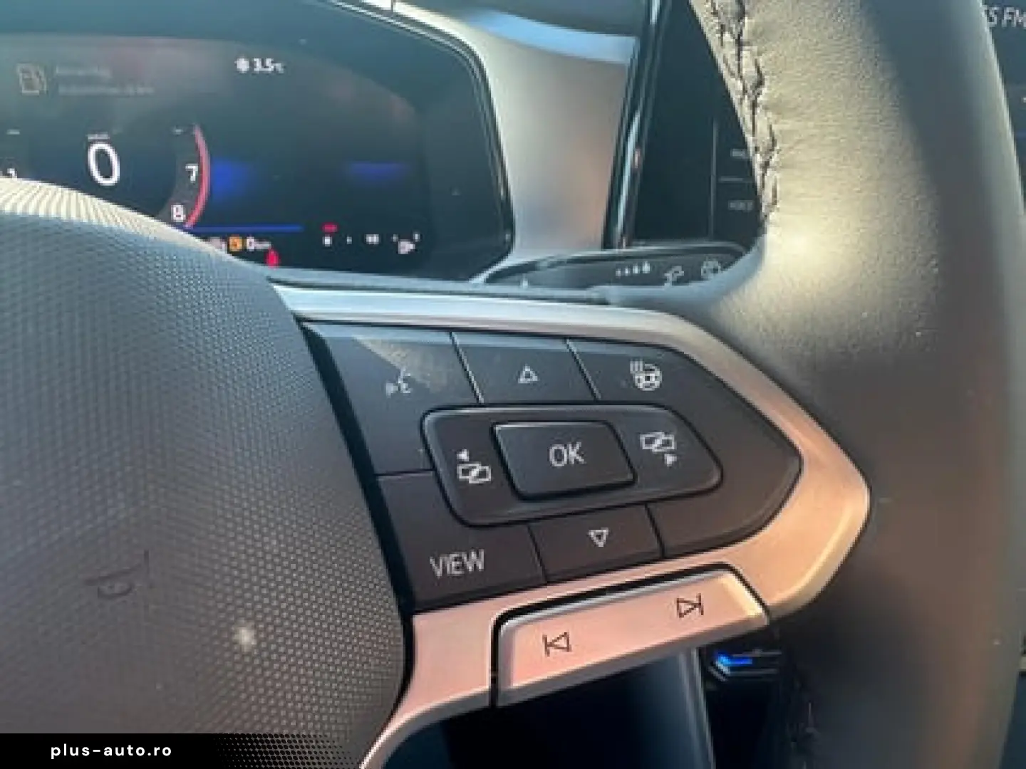 VW T-Roc Advanced 1.0 TSI