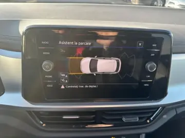 VW T-Roc Advanced 1.0 TSI