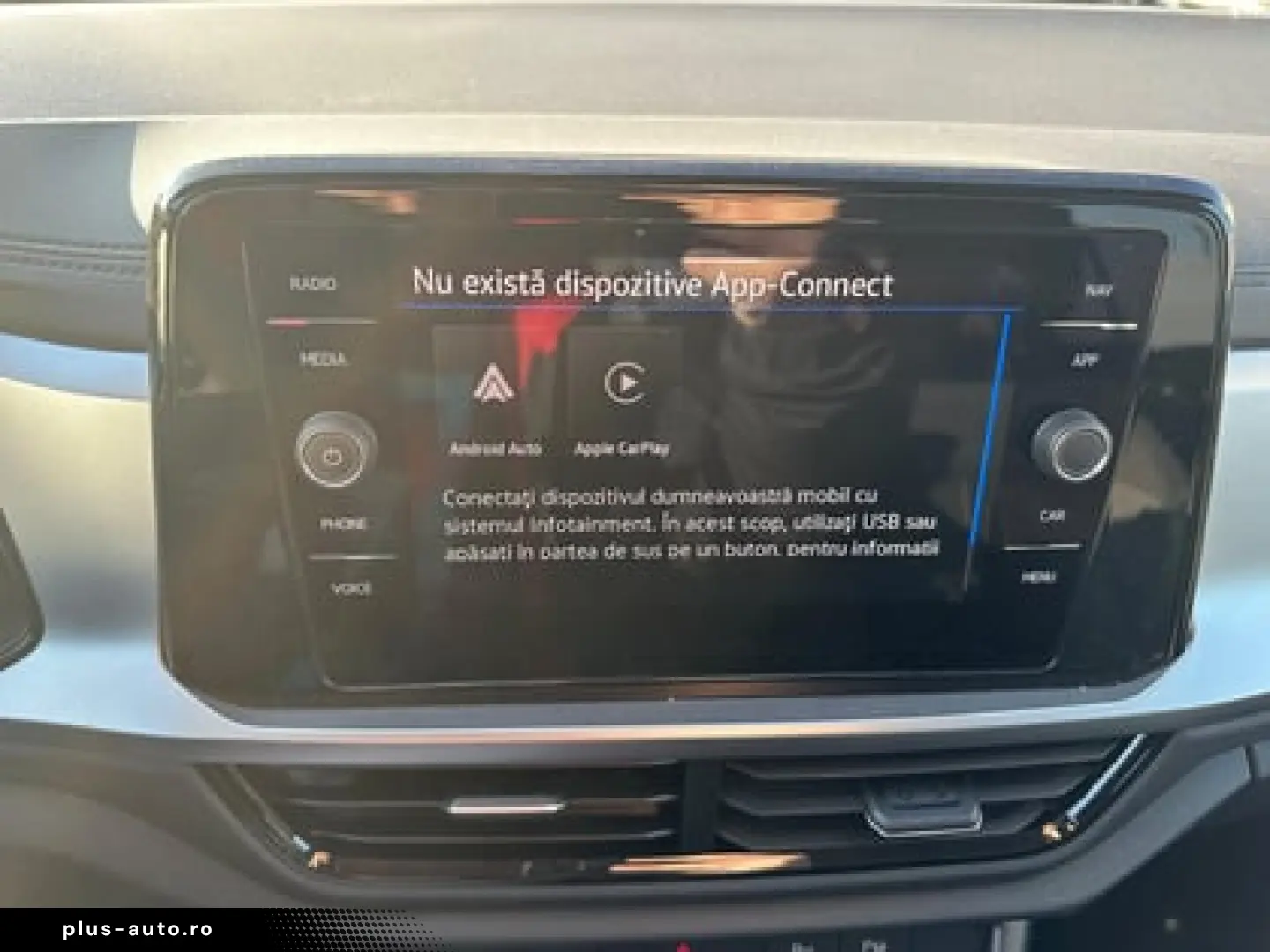 VW T-Roc Advanced 1.0 TSI