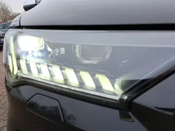 Audi SQ7 TFSI quattro