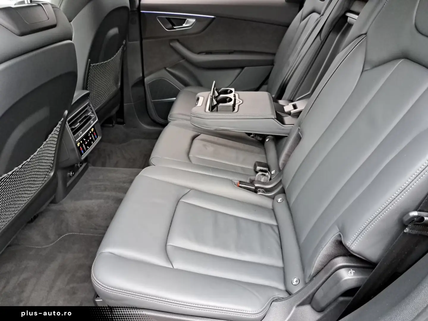 Audi SQ7 TFSI quattro