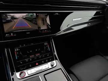 Audi SQ7 TFSI quattro