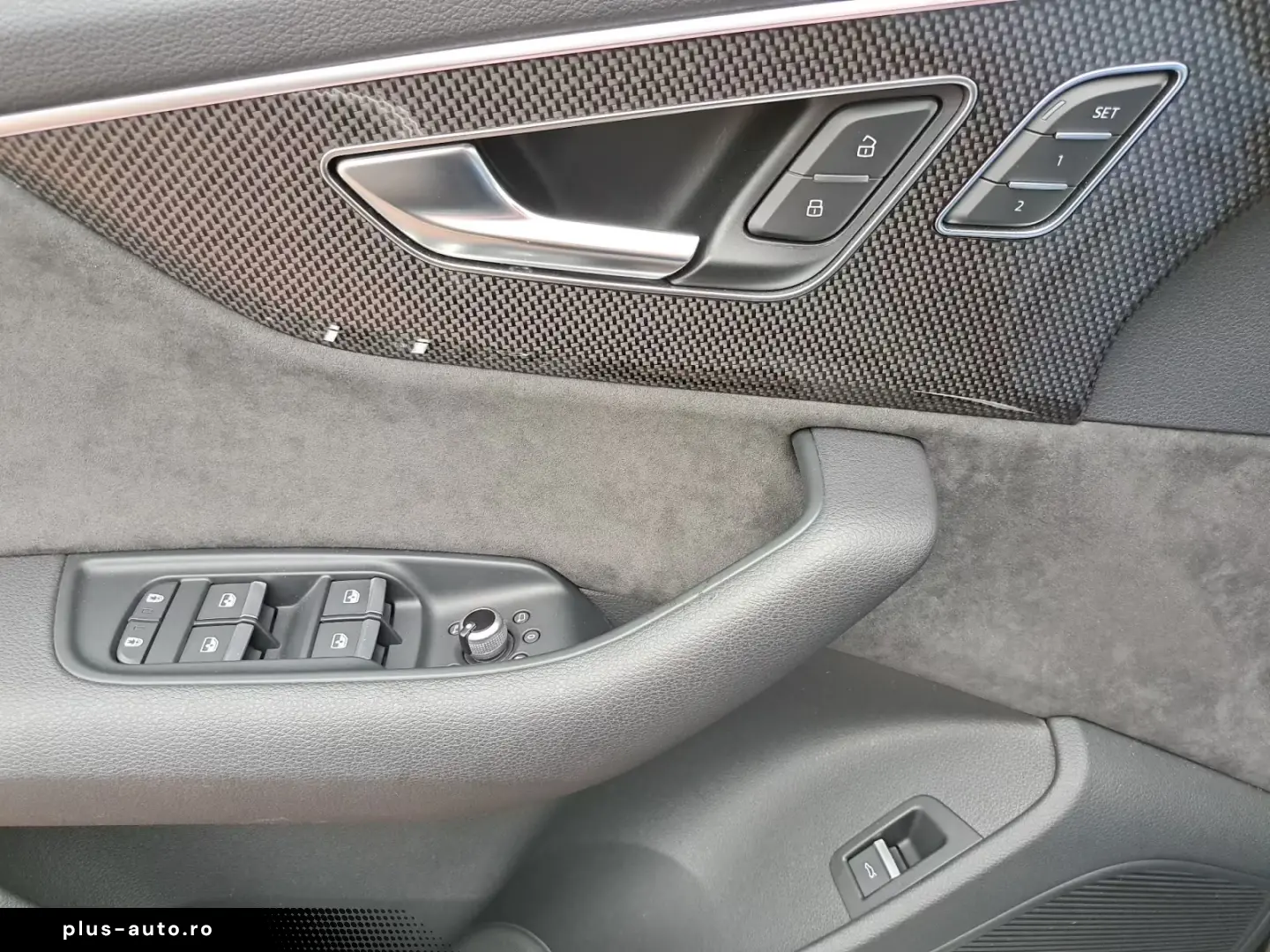 Audi SQ7 TFSI quattro