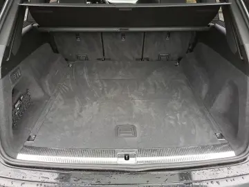 Audi SQ7 TFSI quattro