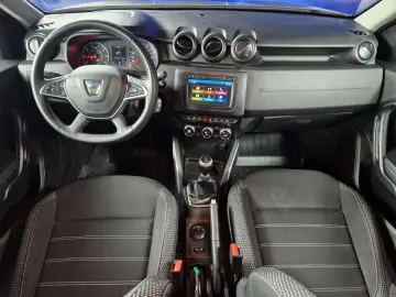 DACIA DUSTER PRESTIGE 4X4 1.6i 115CP 2019