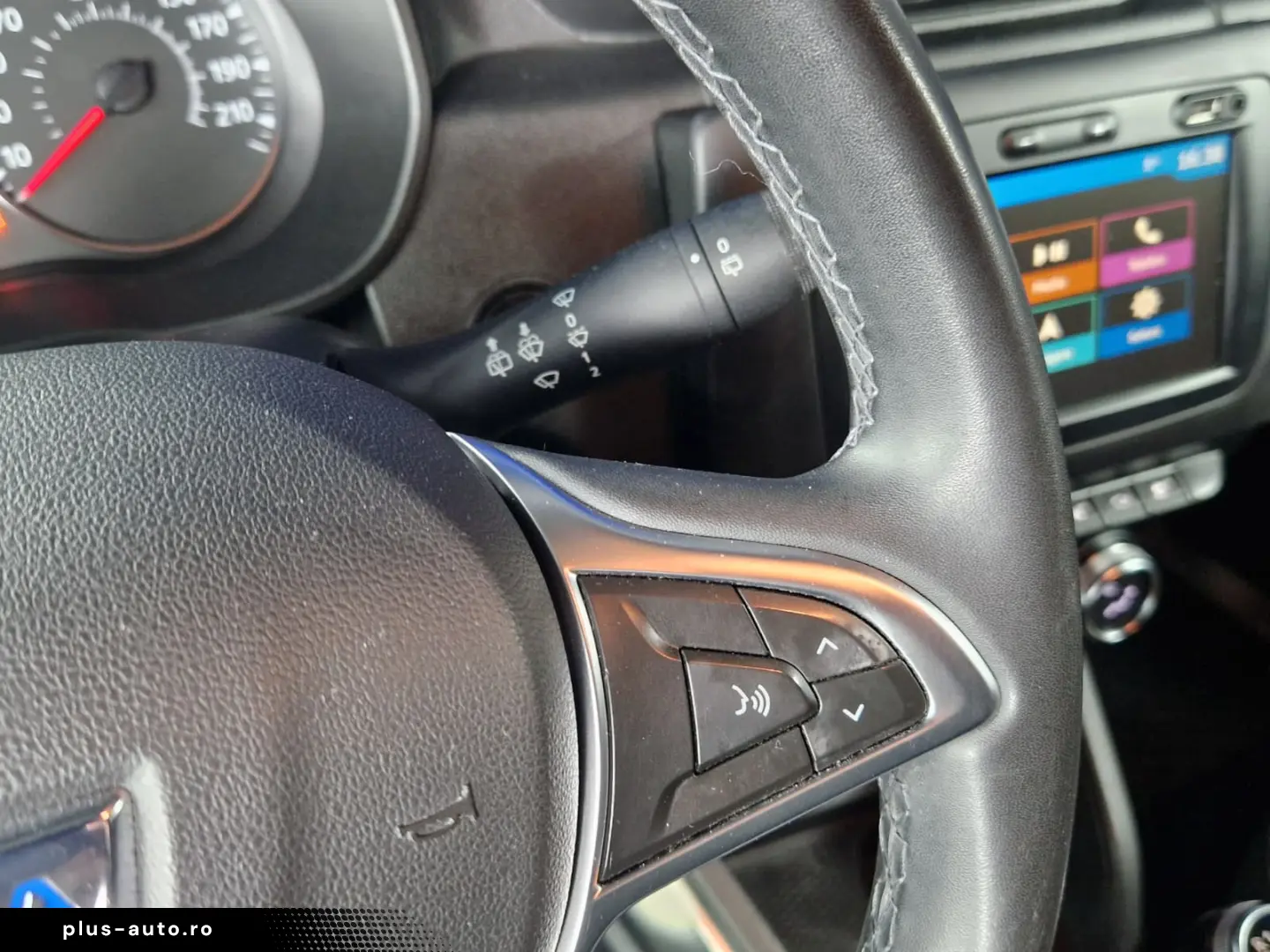 DACIA DUSTER PRESTIGE 4X4 1.6i 115CP 2019