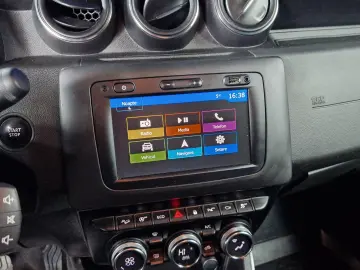 DACIA DUSTER PRESTIGE 4X4 1.6i 115CP 2019