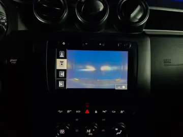 DACIA DUSTER PRESTIGE 4X4 1.6i 115CP 2019