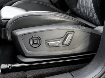 SQ6 e-tron quattro B&O 360CAM ALU20 eKLAPPE NAVI