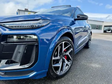 SQ6 e-tron 360 kW quattro edition one blue NP120
