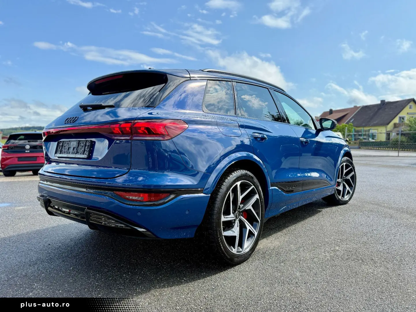 SQ6 e-tron 360 kW quattro edition one blue NP120
