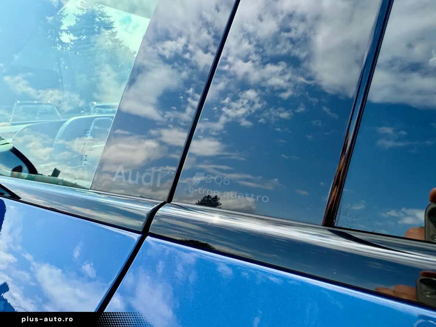 SQ6 e-tron 360 kW quattro edition one blue NP120