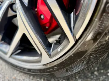 SQ6 e-tron 360 kW quattro edition one blue NP120