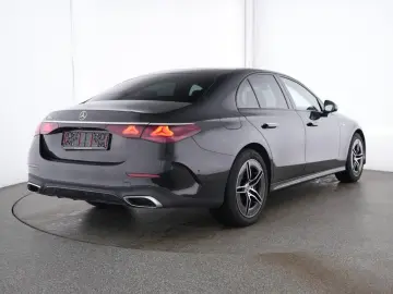 E 300 e Lim  AMG NIGHT PANO DISTR KEYL Sitzklima