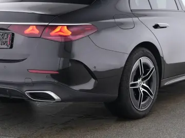 E 300 e Lim  AMG NIGHT PANO DISTR KEYL Sitzklima