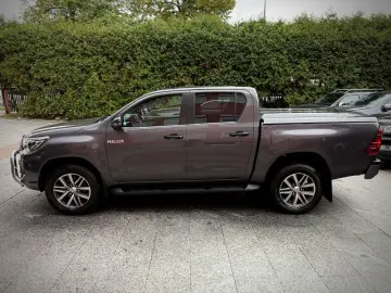 Hilux 2.4 D-4D 4x4 DoKa Executive Automata Tapiserie Piele