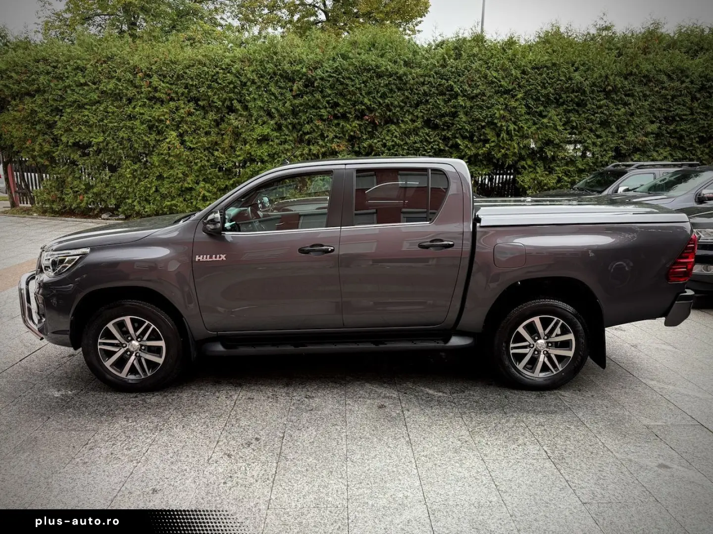 Hilux 2.4 D-4D 4x4 DoKa Executive Automata Tapiserie Piele
