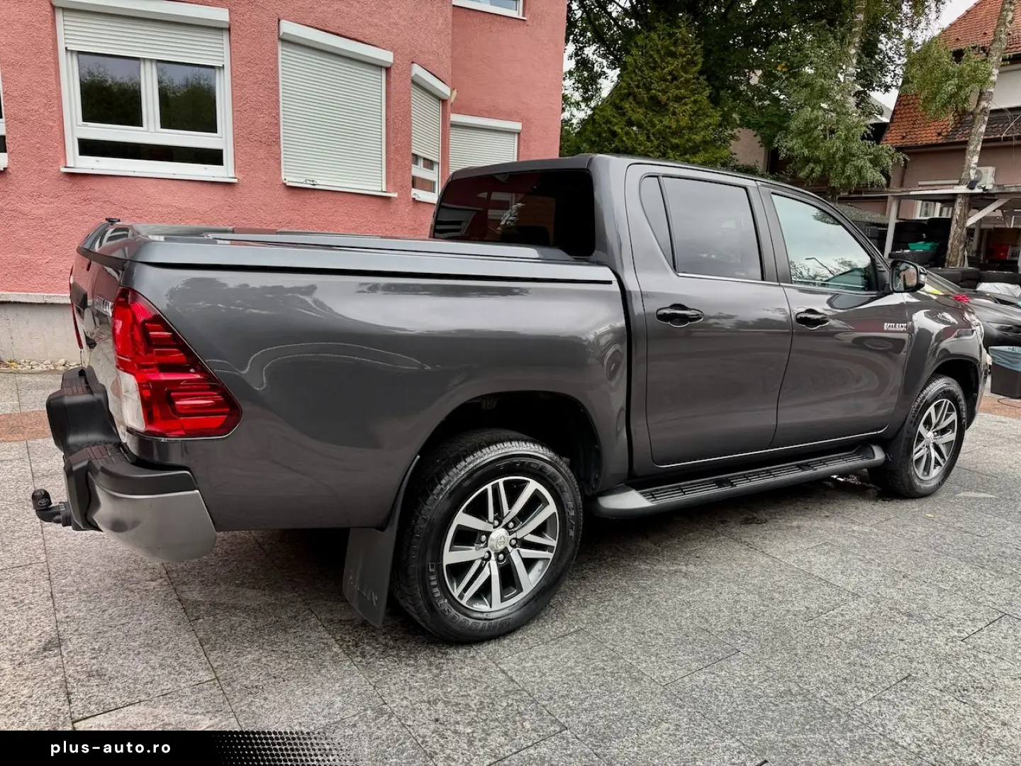 Hilux 2.4 D-4D 4x4 DoKa Executive Automata Tapiserie Piele
