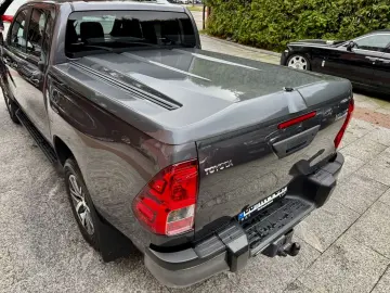 Hilux 2.4 D-4D 4x4 DoKa Executive Automata Tapiserie Piele