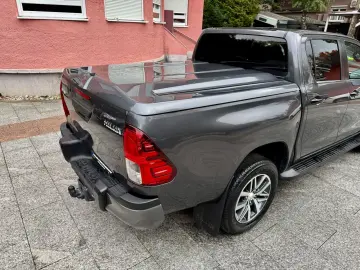 Hilux 2.4 D-4D 4x4 DoKa Executive Automata Tapiserie Piele