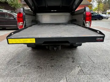 Hilux 2.4 D-4D 4x4 DoKa Executive Automata Tapiserie Piele