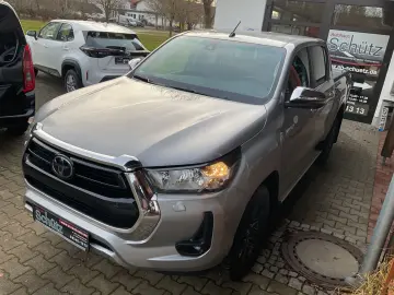 Hilux Double Cab Comfort 2.8l Ahk Sitzheiz. Navi