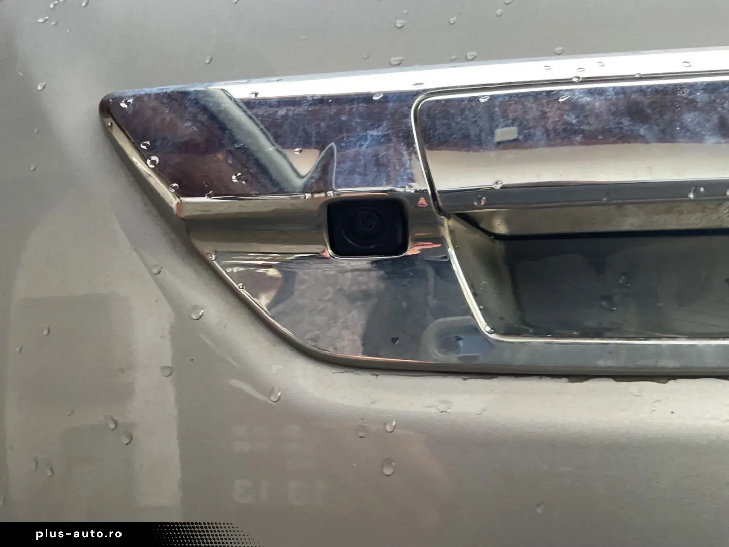 Hilux Double Cab Comfort 2.8l Ahk Sitzheiz. Navi