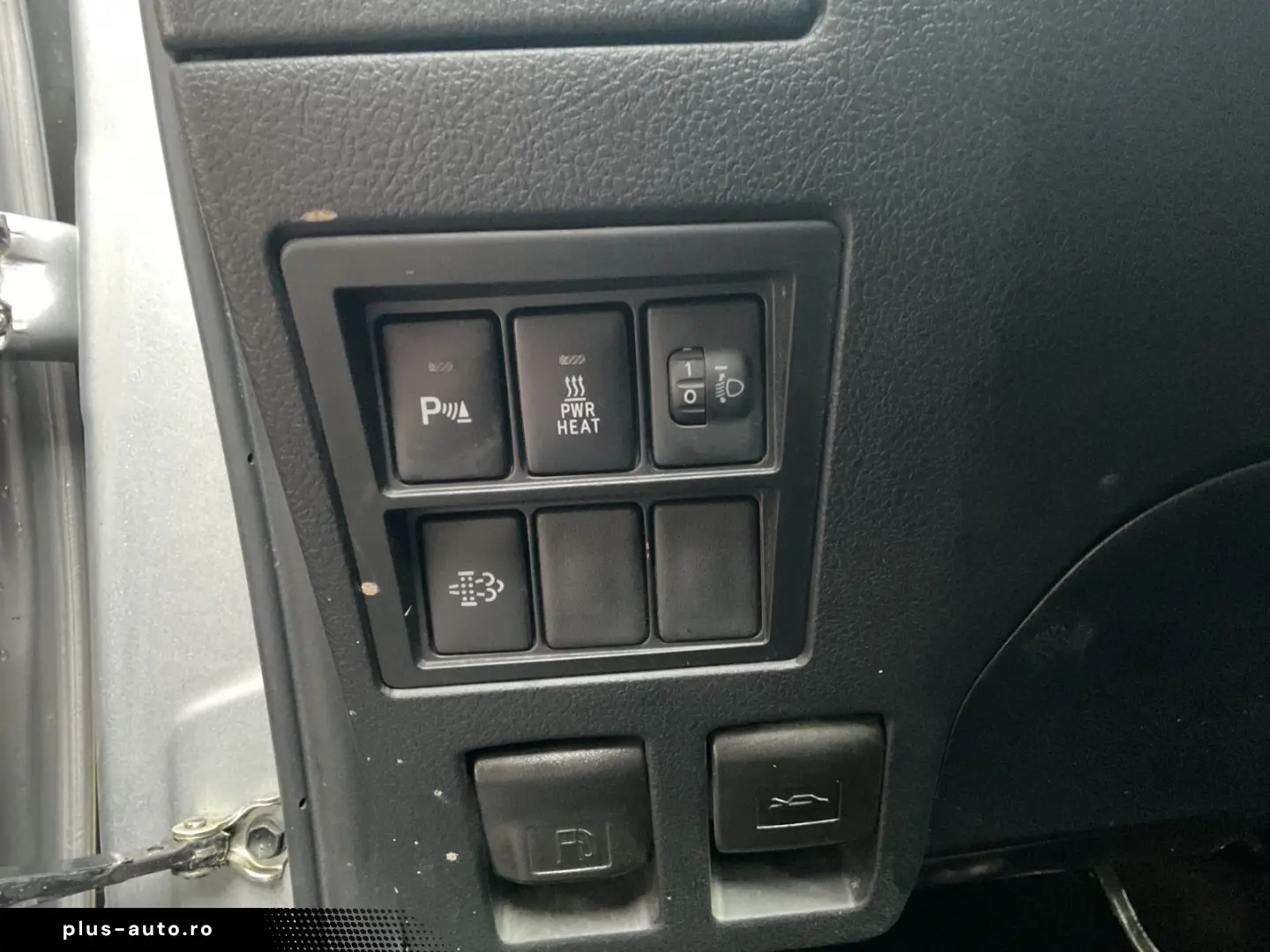 Hilux Double Cab Comfort 2.8l Ahk Sitzheiz. Navi