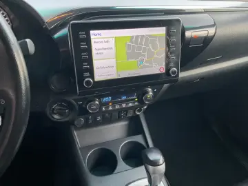 Hilux Double Cab Comfort 2.8l Ahk Sitzheiz. Navi