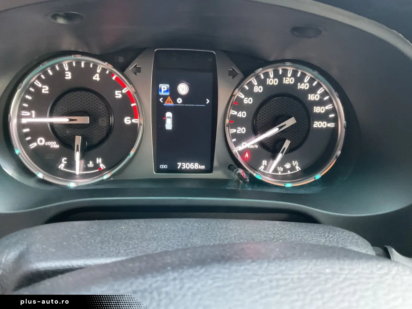 Hilux Double Cab Comfort 2.8l Ahk Sitzheiz. Navi